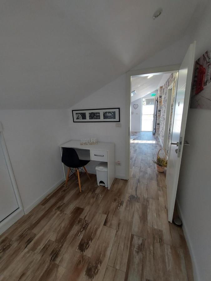 Kevin&Jessica Rooms Giarmata 外观 照片